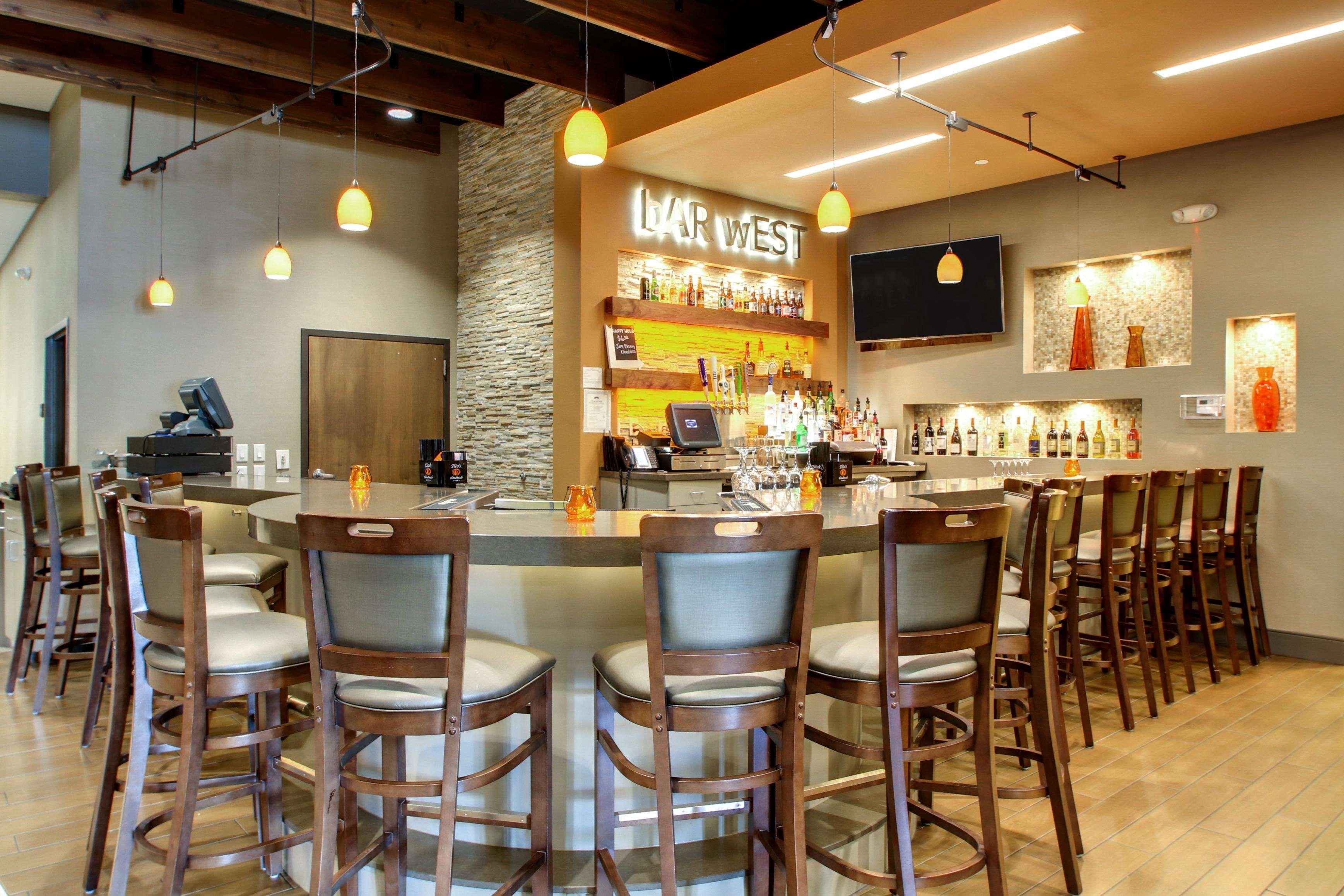 Hampton Inn & Suites Milwaukee West West Allis Bagian luar foto