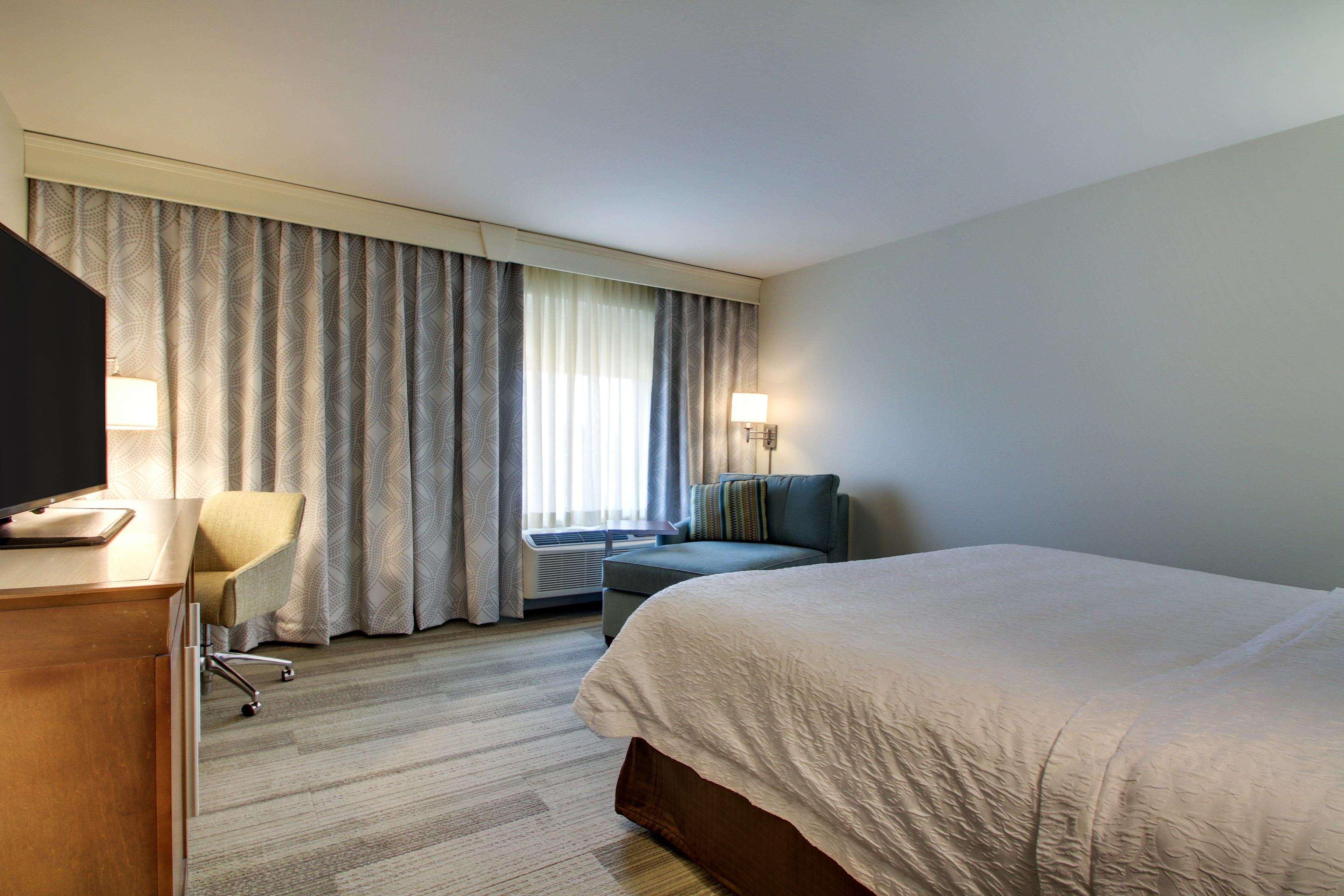 Hampton Inn & Suites Milwaukee West West Allis Bagian luar foto